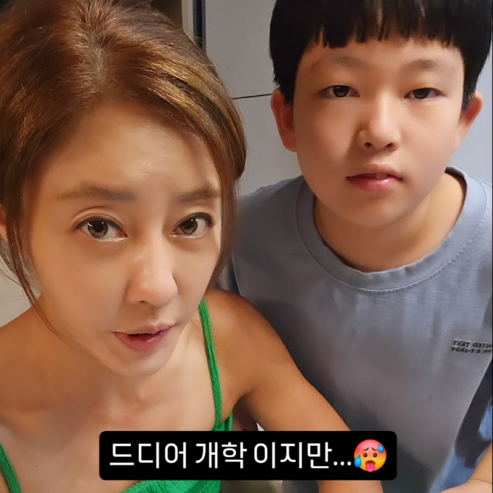 '싱글맘' 이지현, 지친 현실 토로 "집은 엉망에 子 밀린 숙제까지..평…
