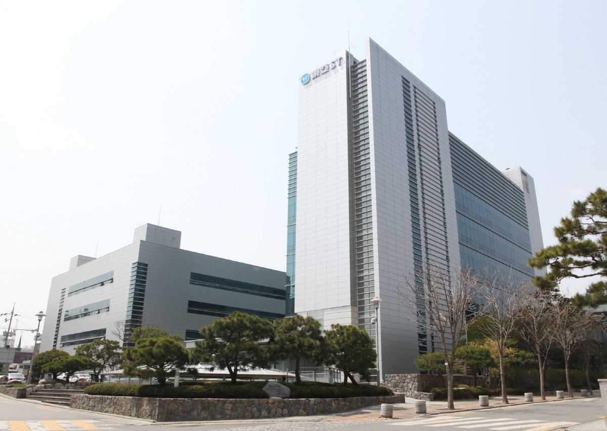 동아에스티, 자가면역질환 치료제 스텔라라 바이오시밀러 '이뮬도사' 미국 …