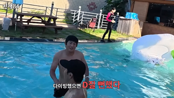 기안84, 말 안 듣더니 결국 사고쳤다…"무릎 박살 날 뻔"