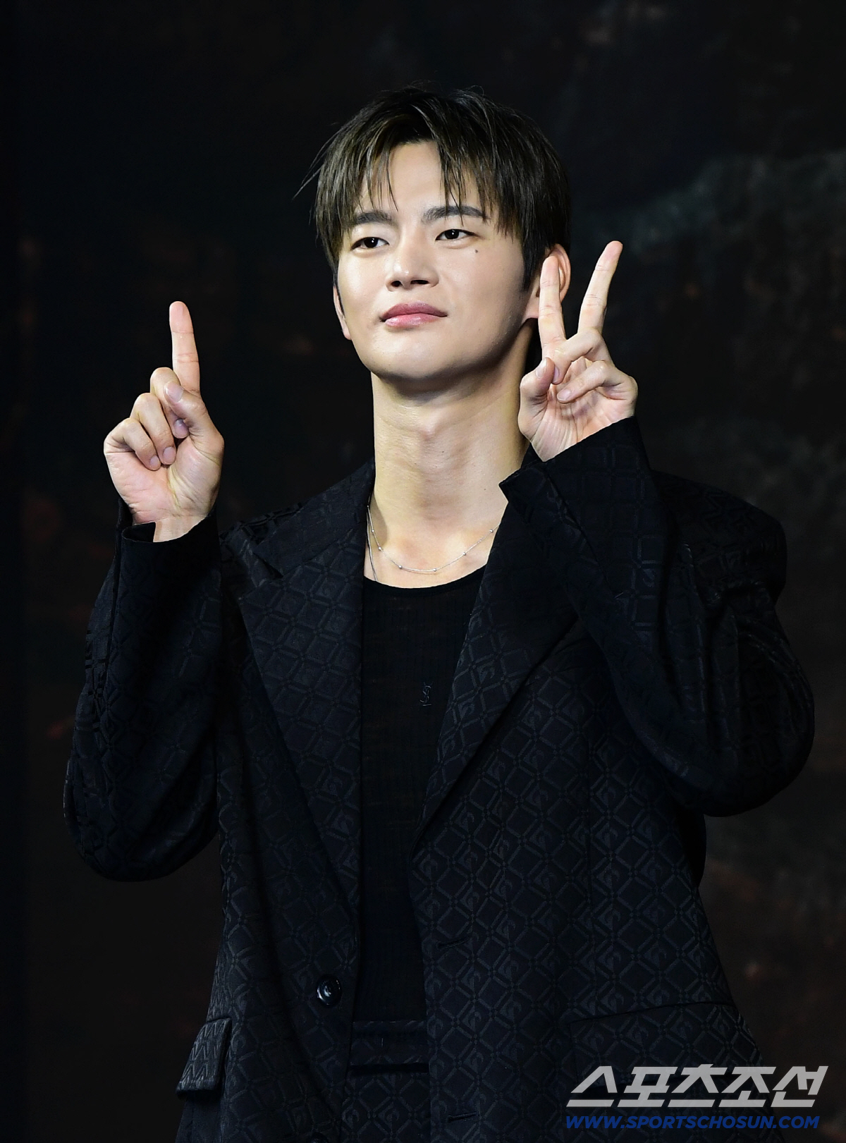 '트웰브' 서인국 "파쿠르 액션 도전, 원숭이 이미지에 맞는 액션 보여주…
