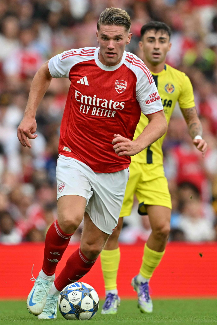 '7300만 유로' 주고 데려왔는데…아스널 어쩌나, 데뷔전 최저 평점→혹평 폭발 'EPL 축구 감당할 수 있을지 의문'