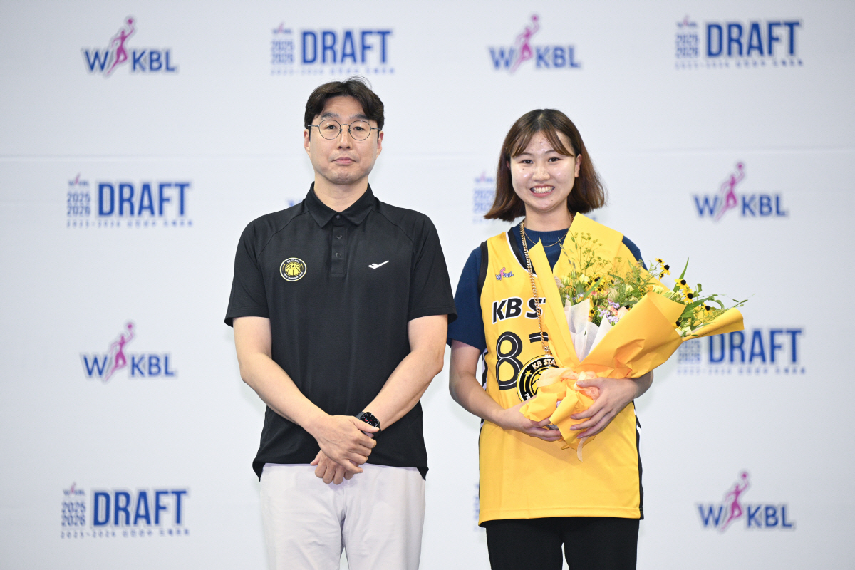 이가현, 신인 1순위 신한은행 지명. "박지현이 롤 모델. 스피드와 몸싸…