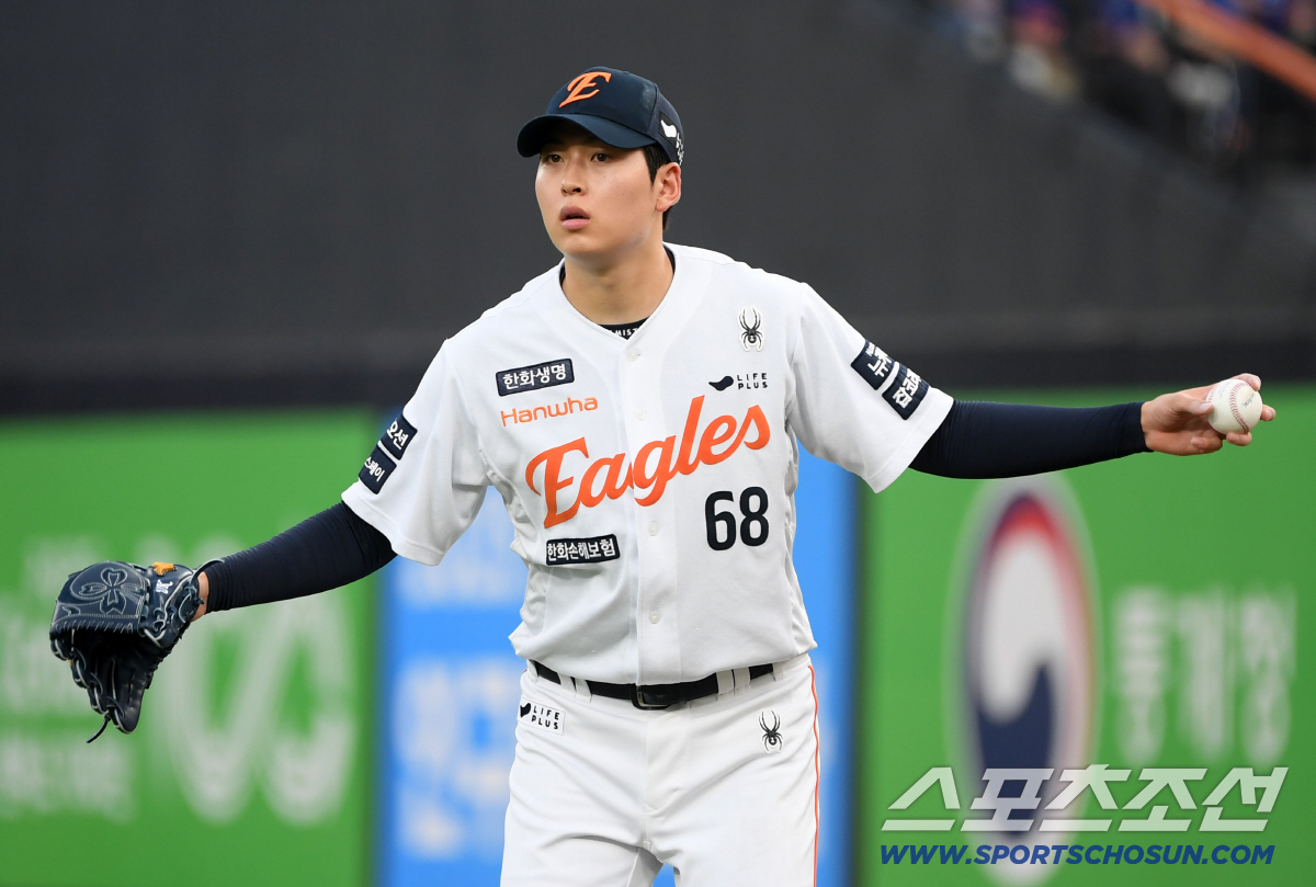 4연패 위기! 한화 대체선발 작전 대실패 → 조동욱 3회 못 채우고 '4…