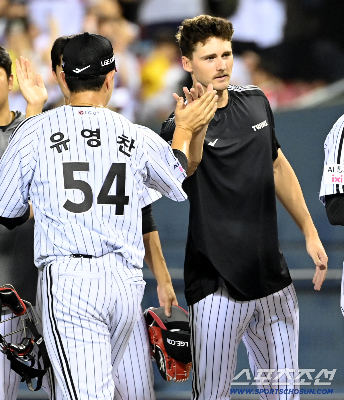 '7이닝 무실점→6이닝 무실점' 진짜 '우승 청부사'다. 염갈량 대만족 …
