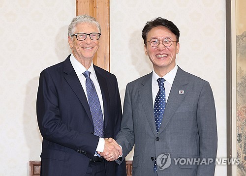 金총리, 빌 게이츠 만나 "韓기업-게이츠재단 시너지효과 기대"