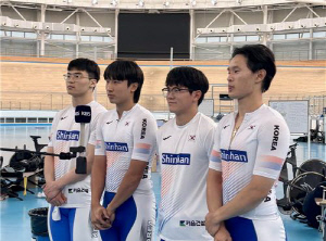 한국 사이클, 세계주니어선수권 남자 단체 스프린트 은메달
