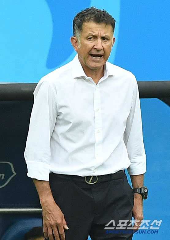 '파격' 중국, 손흥민 펑펑 울린 감독에 공식 제안!...벤투도, 클린스…