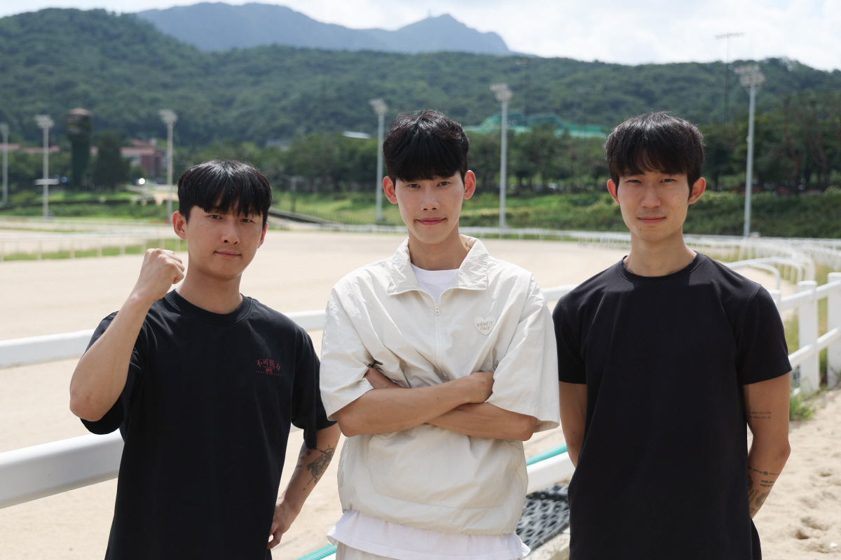 [경마]미래 이끌 새 얼굴…렛츠런서울 데뷔 앞둔 기수 4인4색 각오