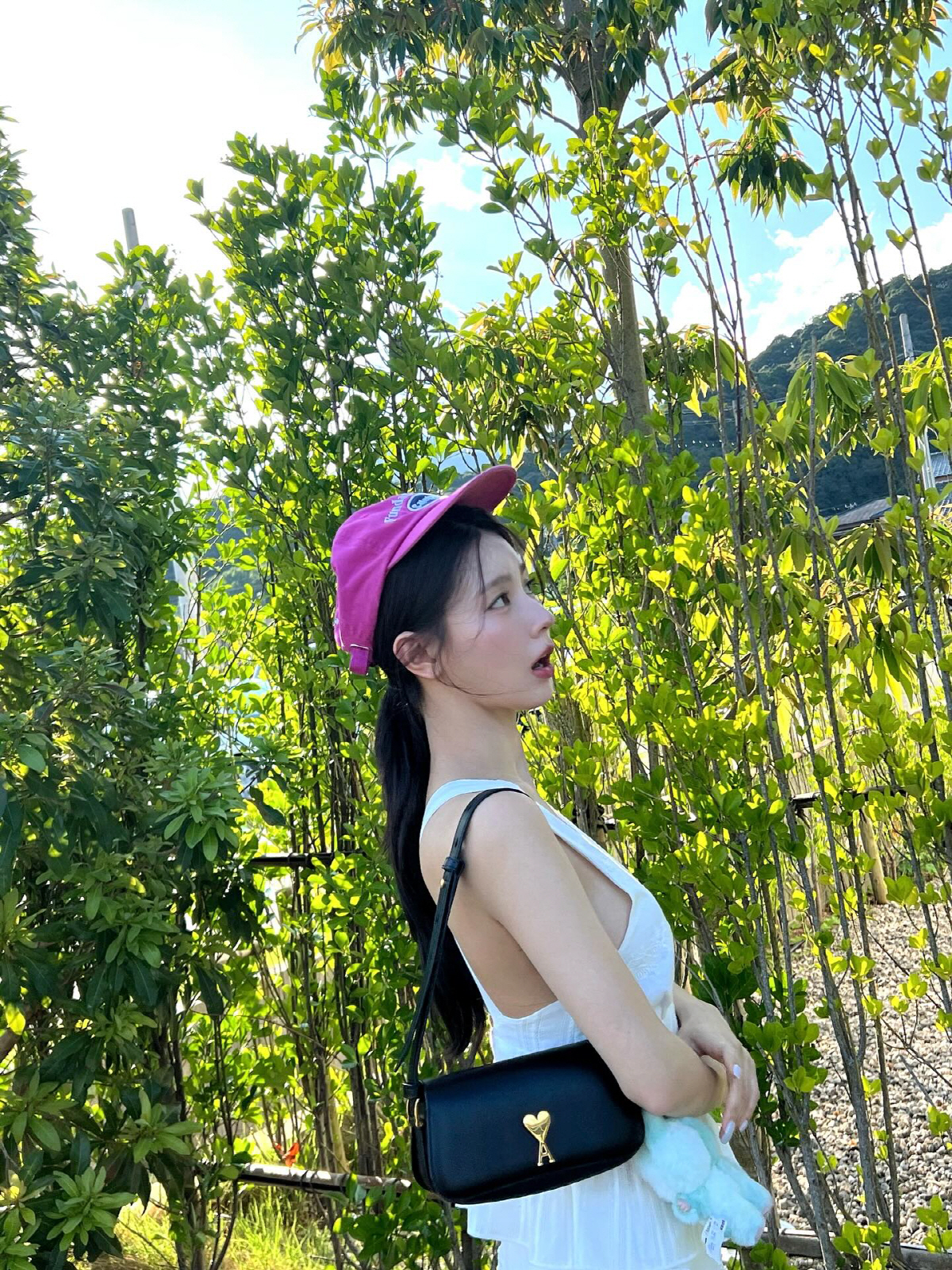 "모자 이렇게 걸쳐도 예쁜거였어?"…아이들 미연, 돋보이는 미모女神