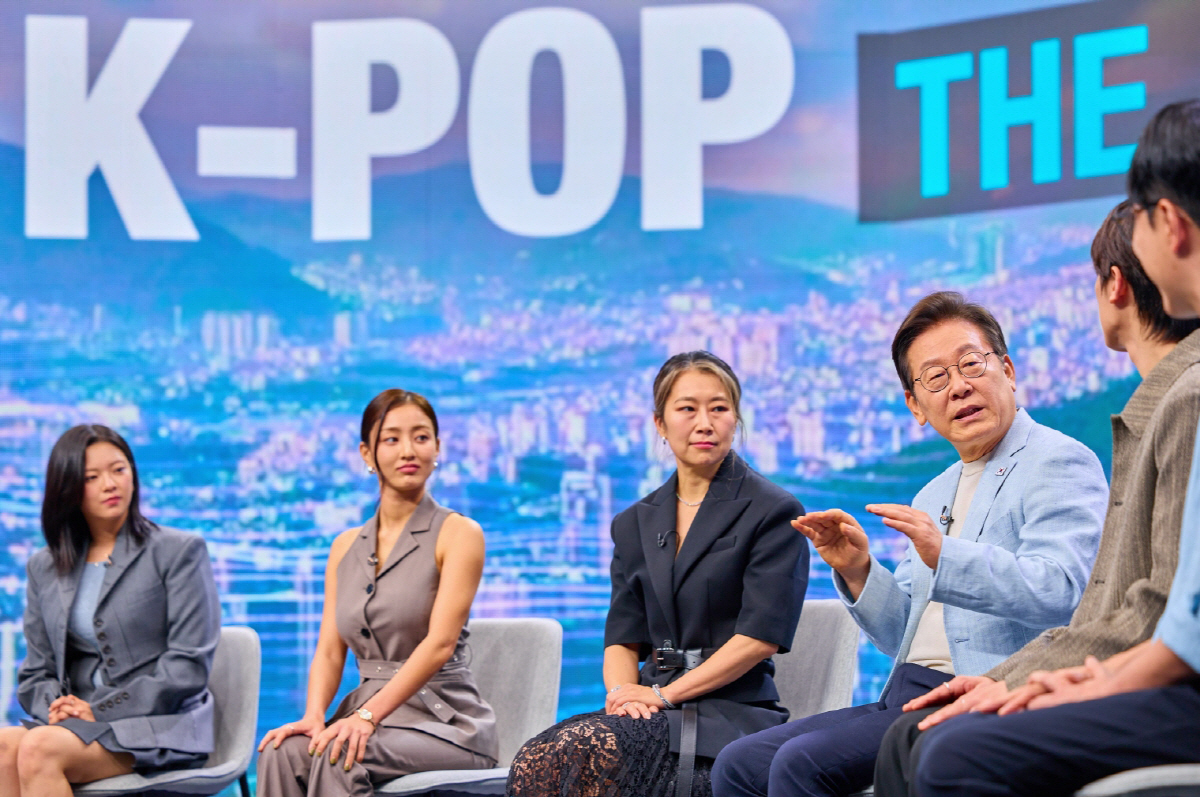 "한계 없는 K-문화, 전세계 보여줄 수 있는 게 끝없이 많아"…'케데헌…