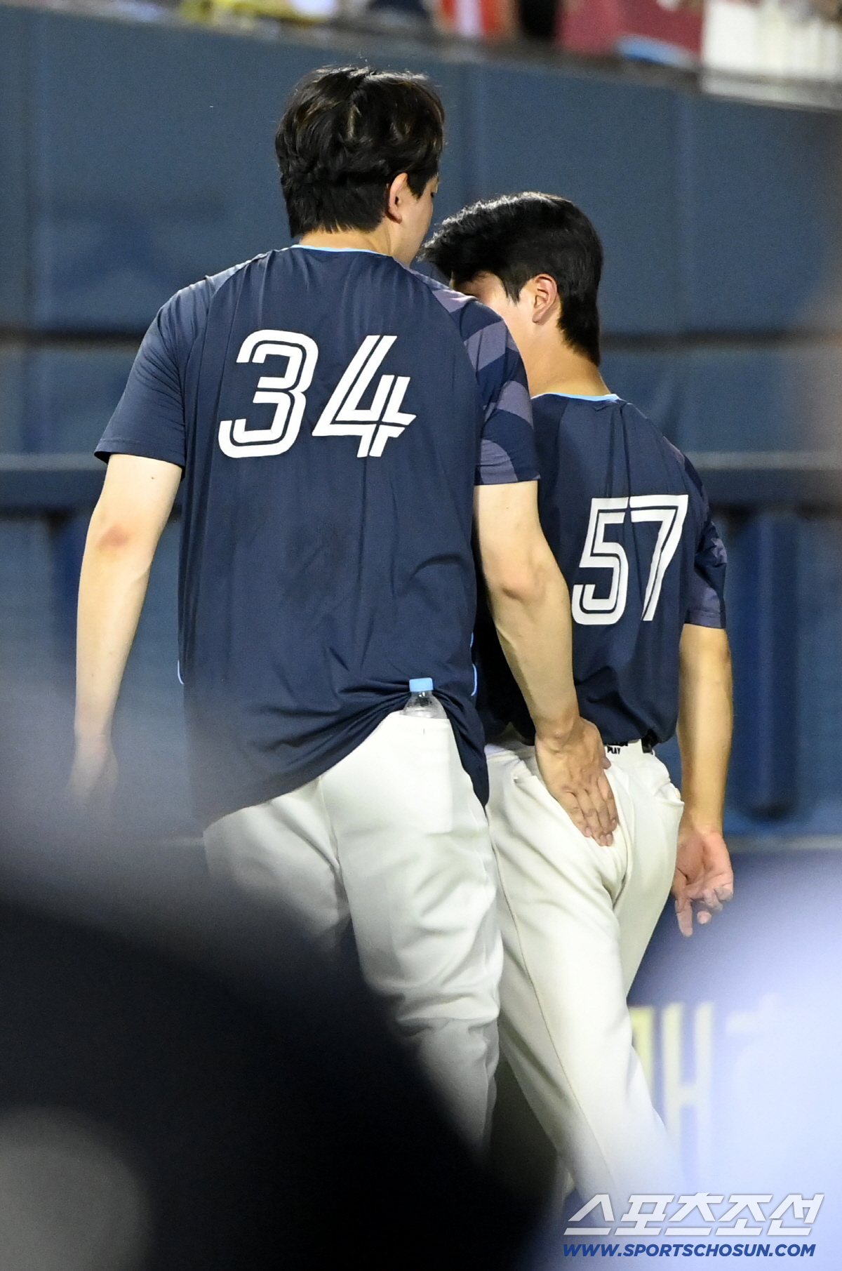 [포토] 정현수 다독이는 김원중
