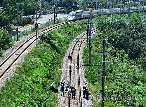 경찰, 청도 열차사고 원인 규명에 박차…블랙박스 등 분석 예정