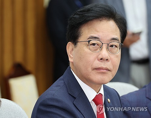 송언석 "노란봉투법·상법 개정안은 경제내란법…수정 논의해야"