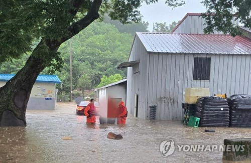 전북도, 7월 호우 피해 복구에 24억 투입…추석 전 지원금 지급