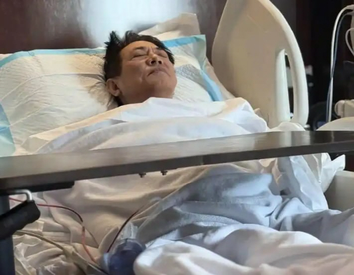 ‘사망설’ 이연걸, 쇠약해진 모습..“종양 제거 수술 받아”