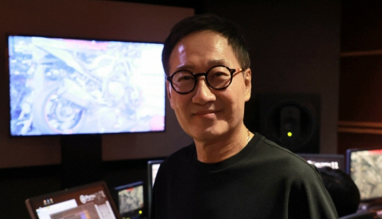 '폐섬유종 투병' 유열, 눈물 쏟았다 "다시 살아나 목소리 만나..기적 …