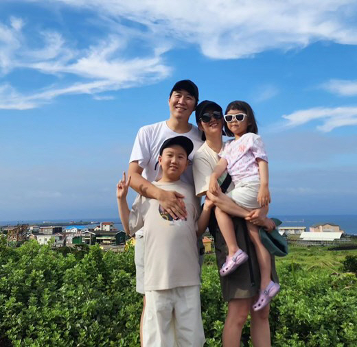 장윤정 딸 하영, ♥도경완에 '3억 슈퍼카' 약속 "통장에 돈 많아, 5…
