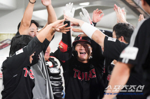 송승기도 10승! LG 먼저 갈게요! 5.5게임차 선두! KIA 14-2 초토화 → 메가트윈스포 앞세워 4연승