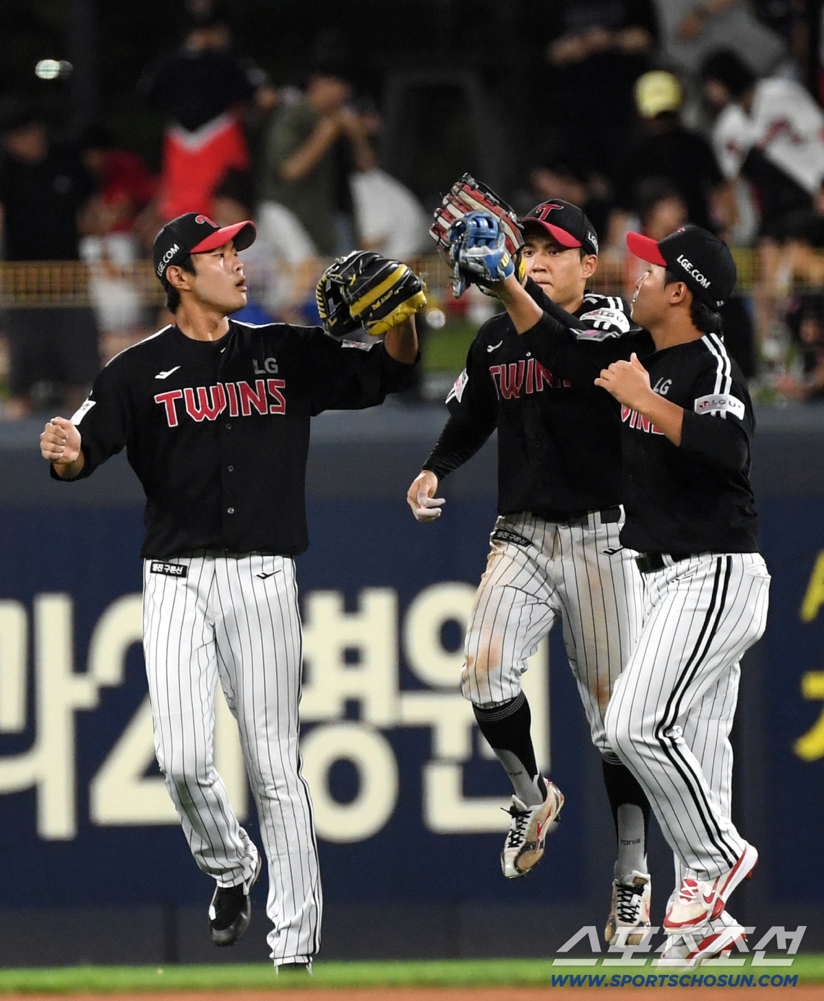 [포토] LG '1위 사수'