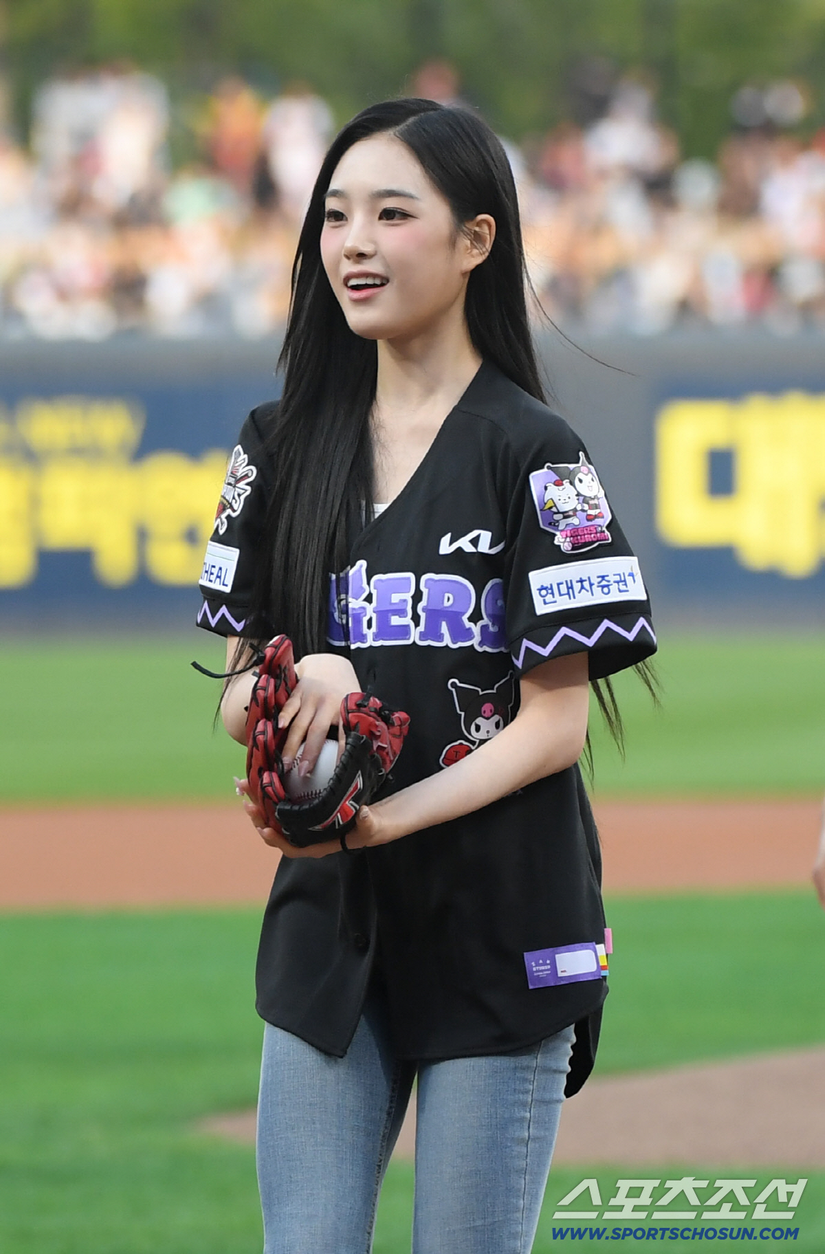[포토] 트리플에스 지연 '광주에서 시구'