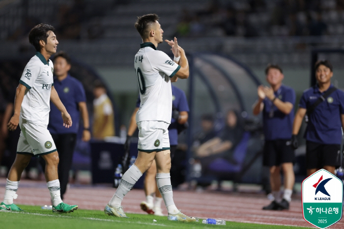 승점 6점 맞대결, 아무도 웃지 못했다! 이랜드-김포, 1-1 무승부..…