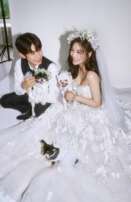 에일리, 부모님 없는 결혼식 걱정.."시어머니가 친엄마처럼 챙겨줘"