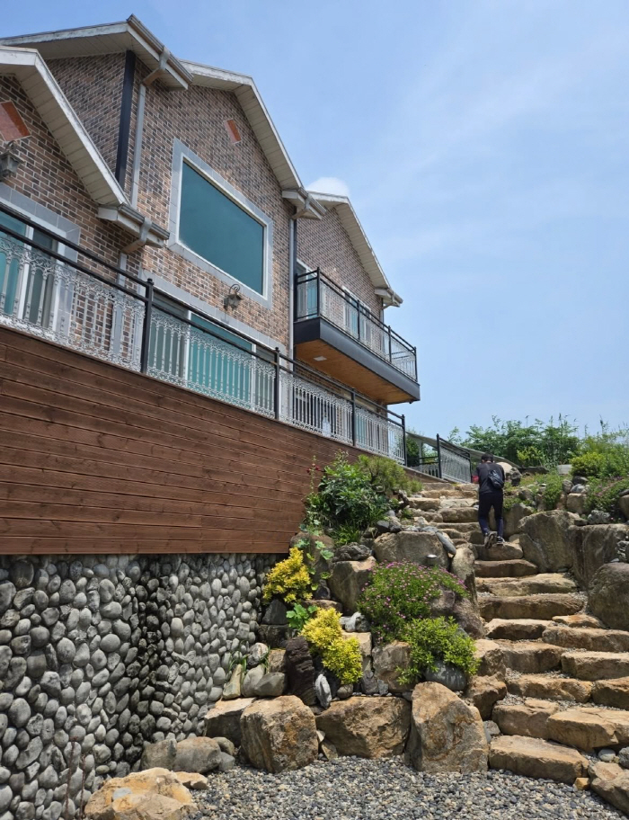 52세 미혼 심권호, 제자 집서 깜짝 근황 “안색 안 좋은 건..”