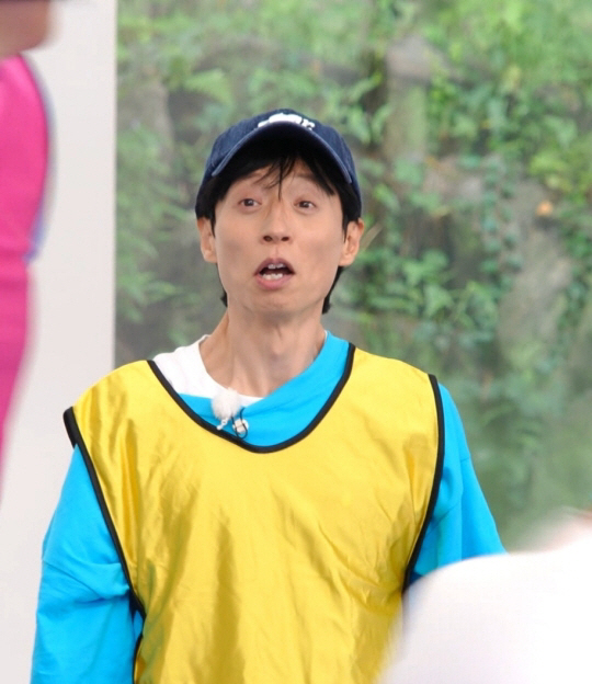유재석, '지석진과 '30년 우정' 끝장..얼굴 가격 '피 터지는 대결'…