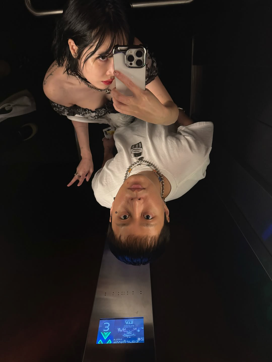 [SCin스타] "불법 아니야?"..'현아♥' 용준형, 파리 길거리서 당…