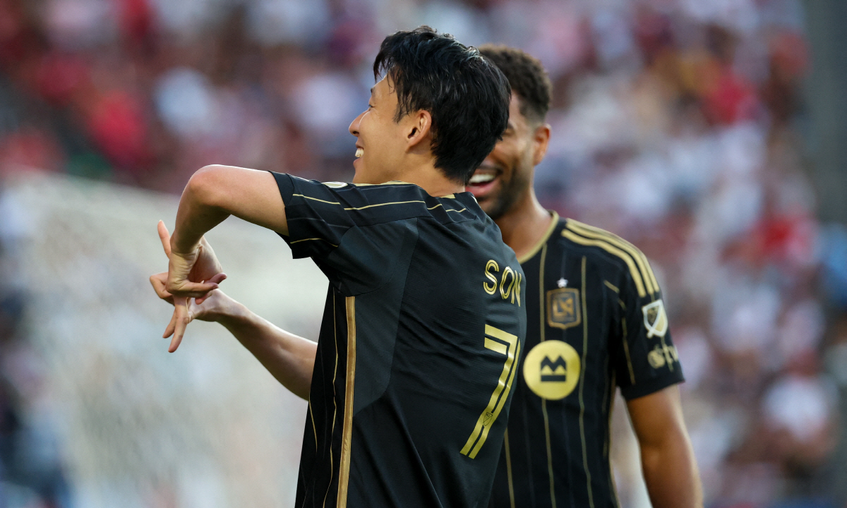 '이제 SON이야, 베컴이야' 손흥민 MLS 첫 골은 환상 프리킥! 美가…