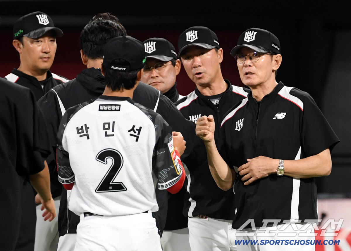 1점 승부면 '3연투' 할 수 있지 않나? → '투수 운용 달인' 이강철…