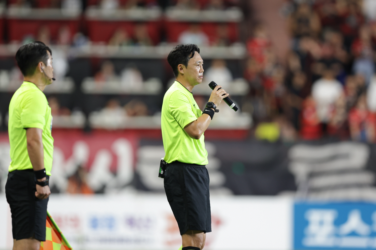 [포항 리뷰]'26G 무패' 전북이 무너졌다…포항, '용광로 축구' 앞세…