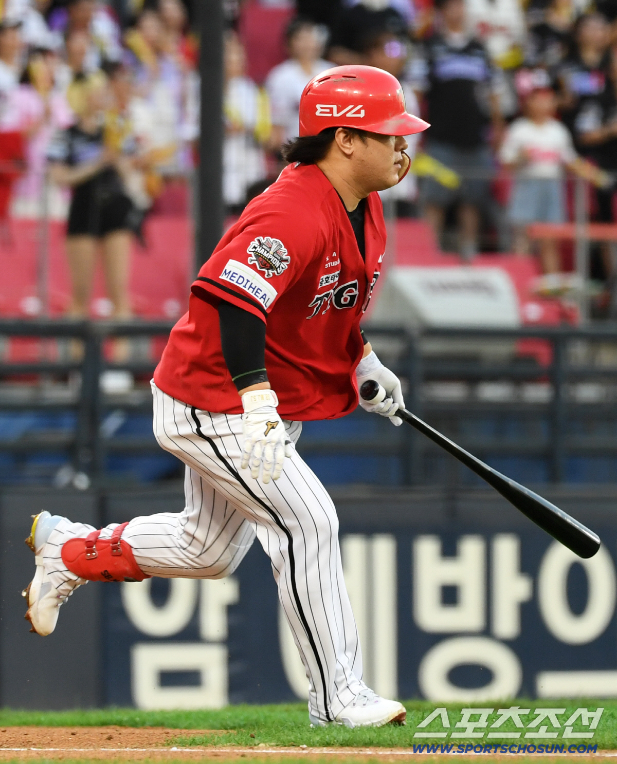 '분노의 배트 내려치기' 28잔루 말이 되나, KIA 5강 진짜 장담할 …