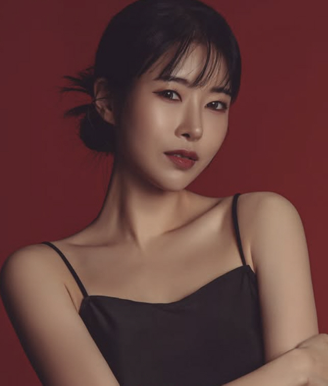'성형에 1억 쓴' 이세영 "과한 가슴 필러 부작용, 한쪽 흘러내려..결…
