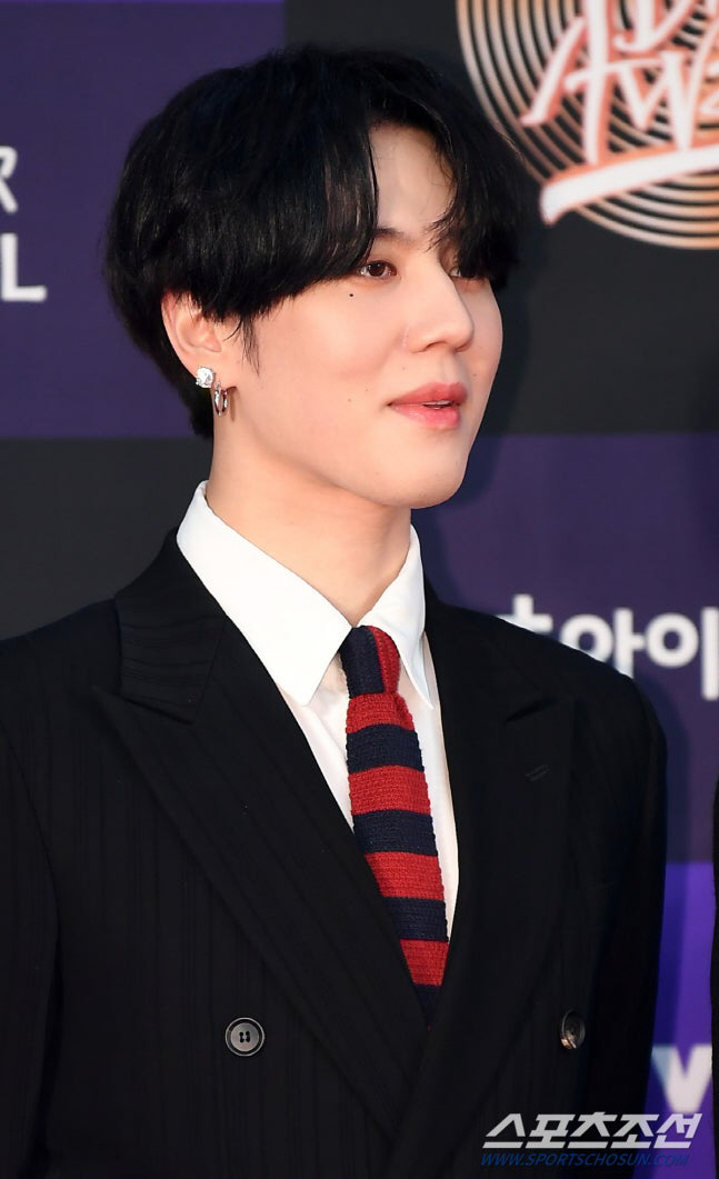 갓세븐 유겸, 차은우와 군생활 함께하나.."9월 29일 육군 군악대 입대…