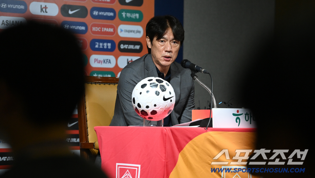 [포토] 홍명보 감독, 손흥민 김민재 이강인 A대표팀 합류