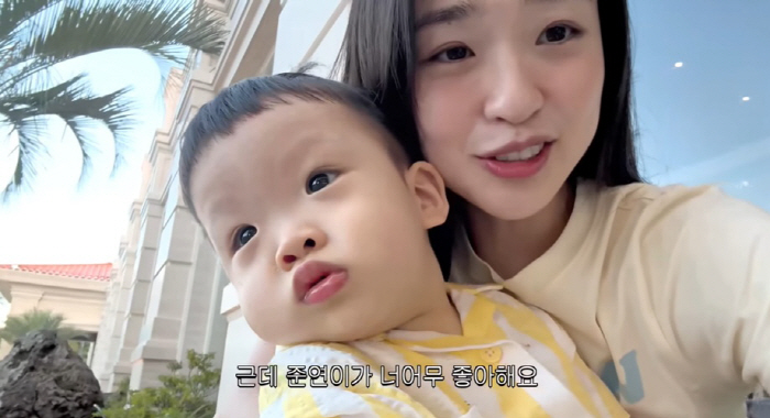 손연재, '♥남편 유전자 몰빵' 아들과 지친 육아 "다크서클 장난 아냐"
