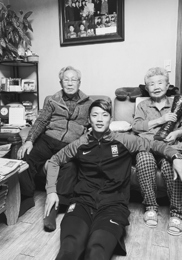 "'6.25 참전용사' 자랑스러웠던 할아버지, 나도 할아버지의 자랑스런 …