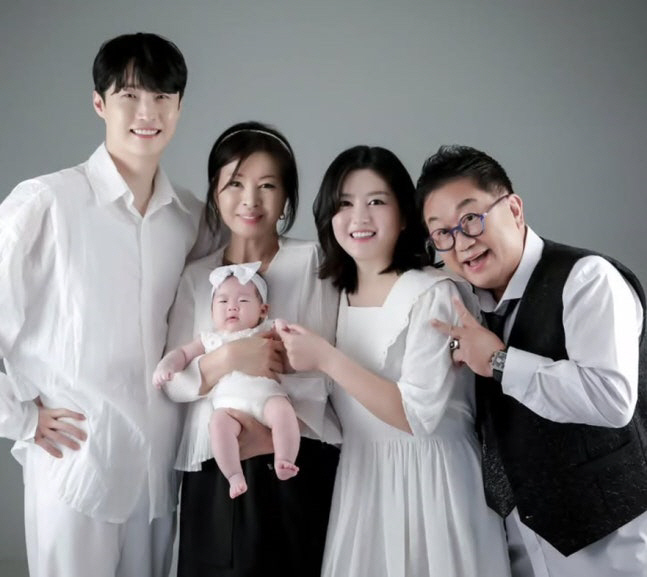 이수민♥원혁, 딸 100일에 감격 "임신 엊그제 같은데, 시집갈 날도 금…