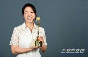[단독] '폭싹' 여우조연상 염혜란 