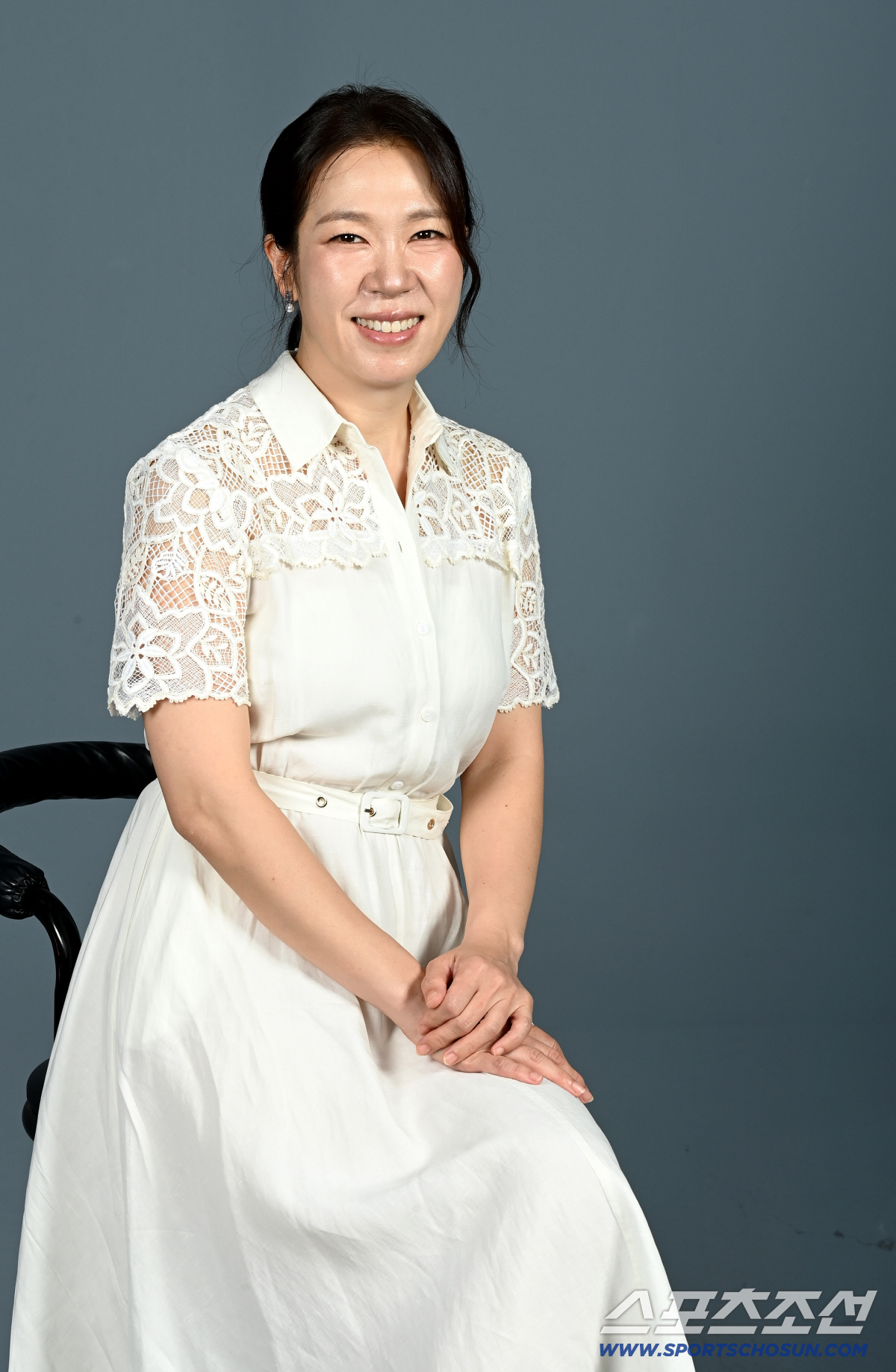 [단독] '폭싹' 여우조연상 염혜란 "'청룡'은 꿈의 무대..25년 전 …