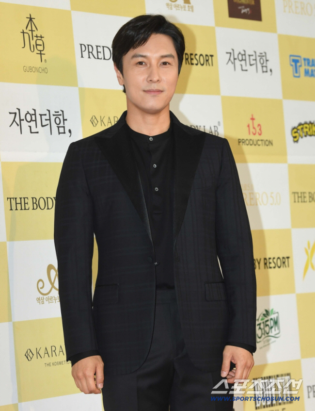'47세' 김동완, 이민우 이어 결혼 준비…드디어 좋은 소식 전했다(라스…