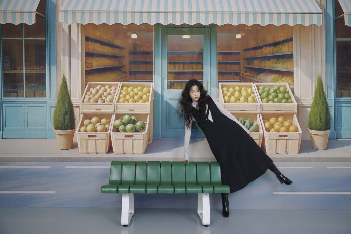 손나은, 가을을 즐기는 '트렌디한' 독보적 비주얼