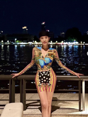 '55세' 김혜수, 