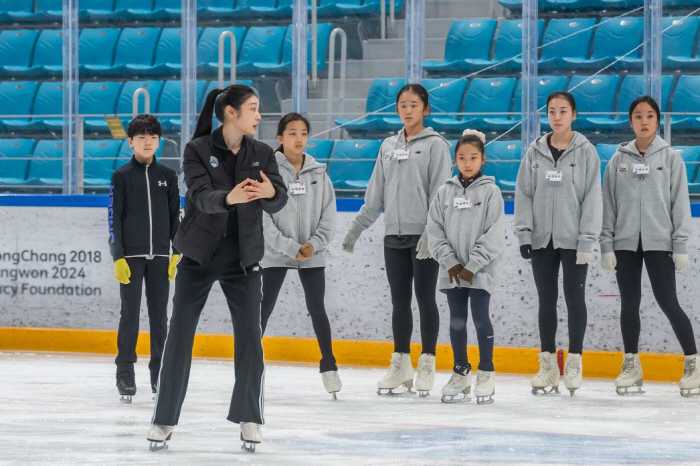 '피겨퀸' 김연아 '선한 영향력', 올해도 유망주 지도 "멋진 선수로 성…