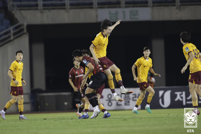"상암으로 가자!" 광주, 창단 첫 코리아컵 결승 진출! 부천에 2-1 …