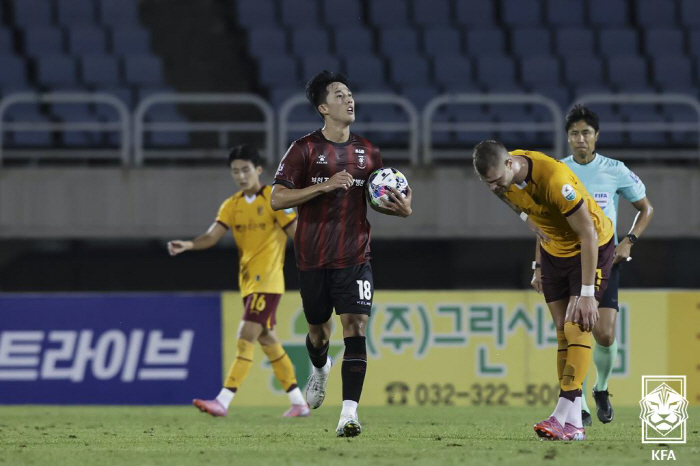 "상암으로 가자!" 광주, 창단 첫 코리아컵 결승 진출! 부천에 2-1 …