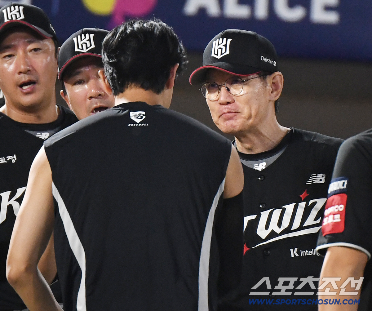 에이스 10승 축하! 강철매직 얼굴에 보름달이 떴다 "역시 위기관리 전문…