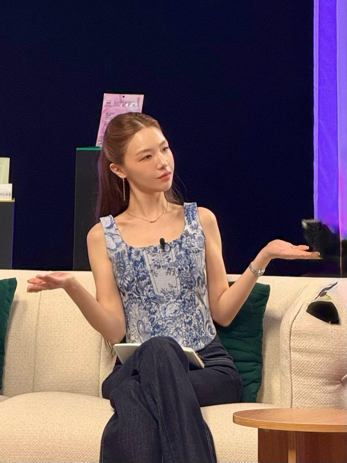 '온주완♥'방민아, 웨딩드레스 헐렁하면 어쩌나…앙상한 팔뚝, 너무 말랐네