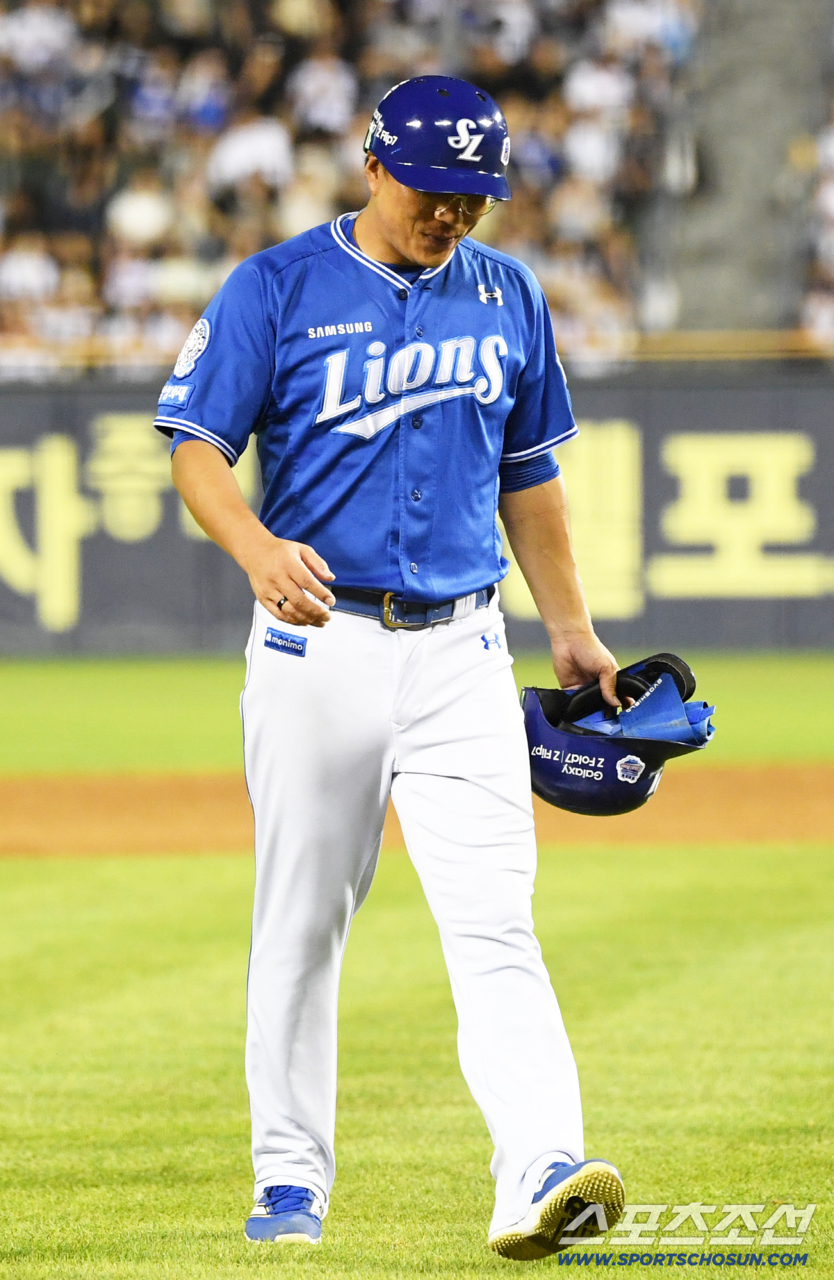 [포토] 이종욱 코치 '디아즈 괜히 돌렸네'